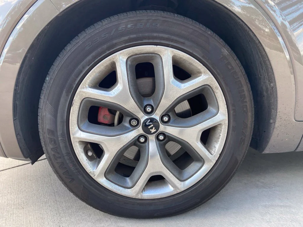 Used 2019 Brown Kia SX image 5