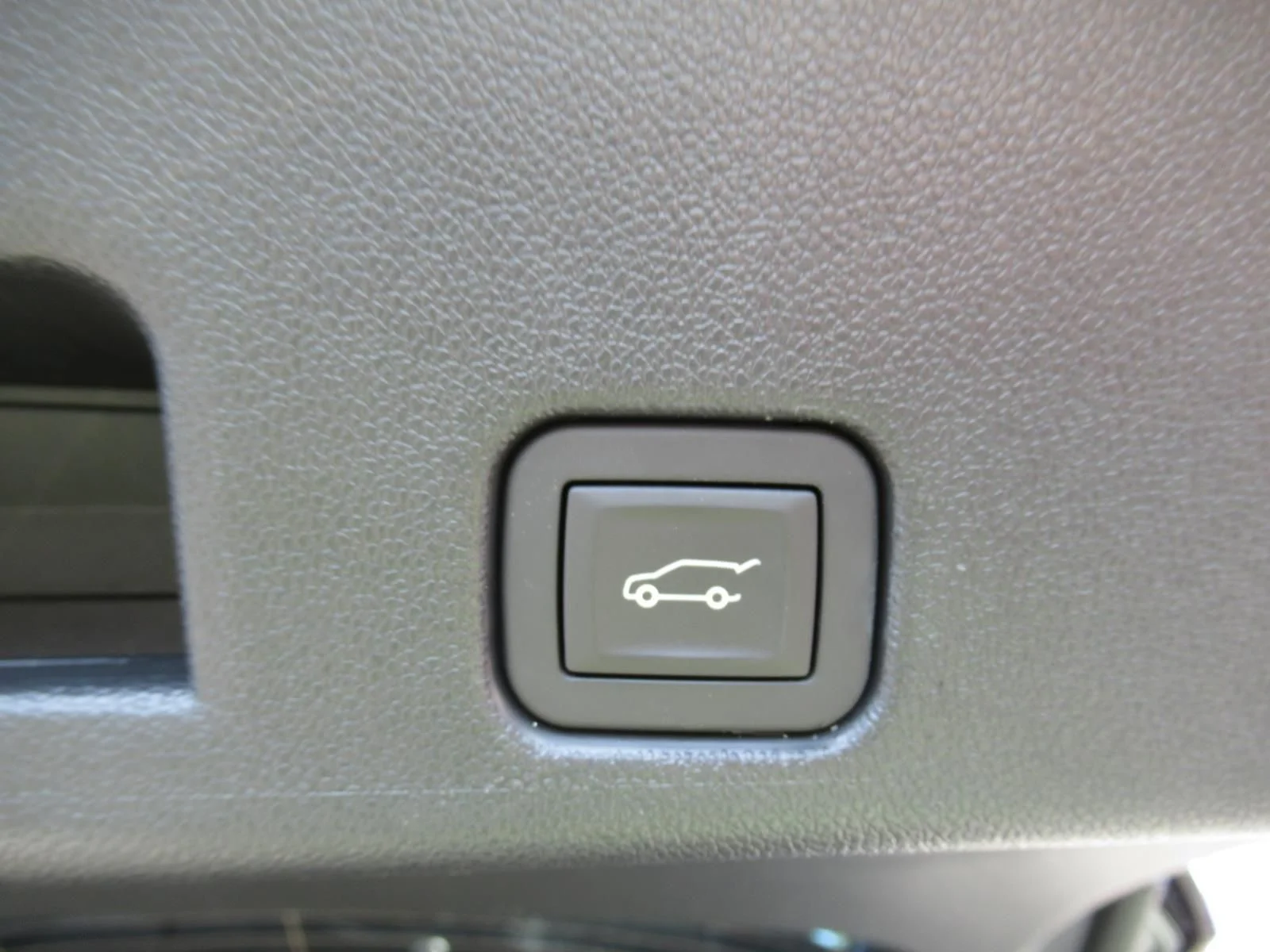 Used 2026 Gray Buick Preferred image 37