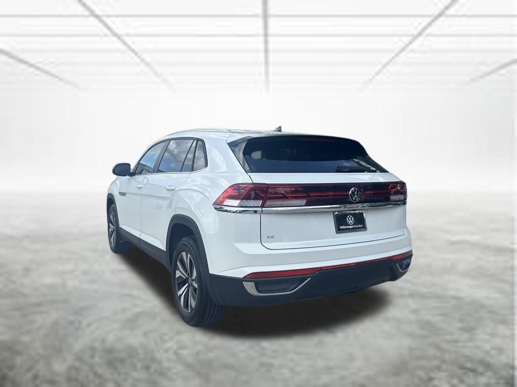 New 2026 White/off-white Volkswagen 2.0T SE image 3
