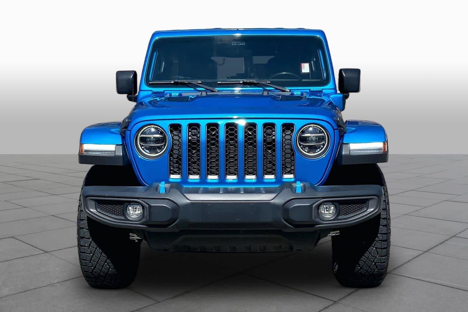 Used 2022 Hydro Blue Pearlcoat Jeep Unlimited Rubicon image 4