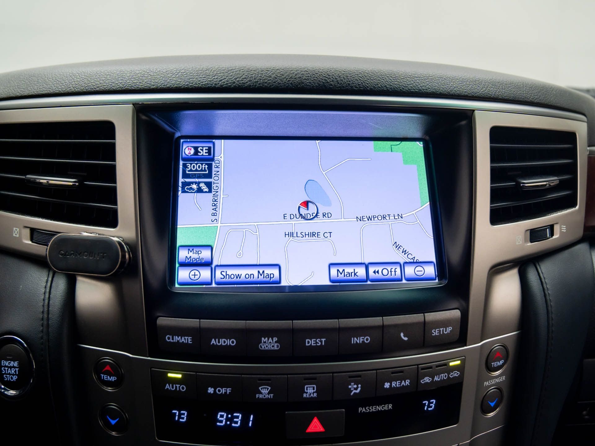 Used 2014 Black Lexus 570 image 26