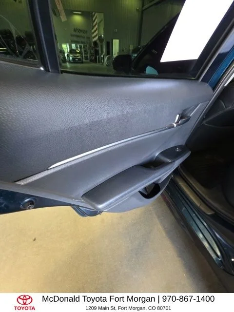Used 2019 Blue Toyota SE image 17