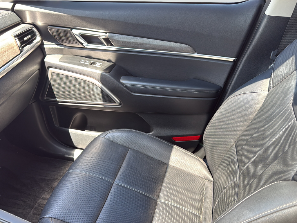 Used 2021 Green Kia EX image 26