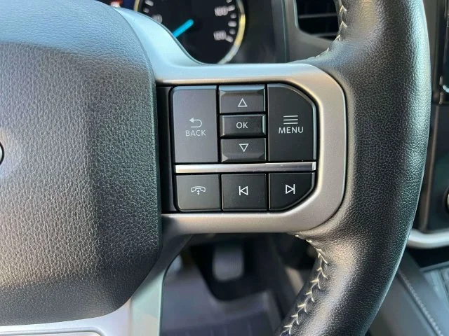Used 2023 Black Metallic Ford XLT image 34