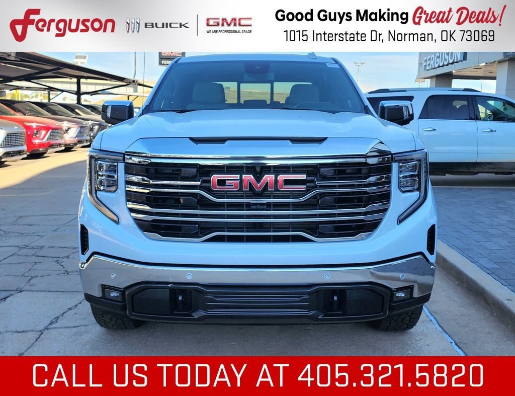 2026 GMC Sierra 1500 SLT - Photo 9