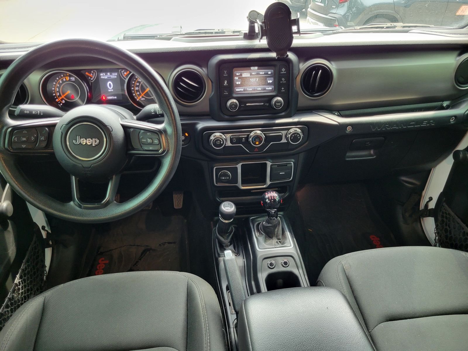 Used 2019 White Jeep Unlimited Sport image 27