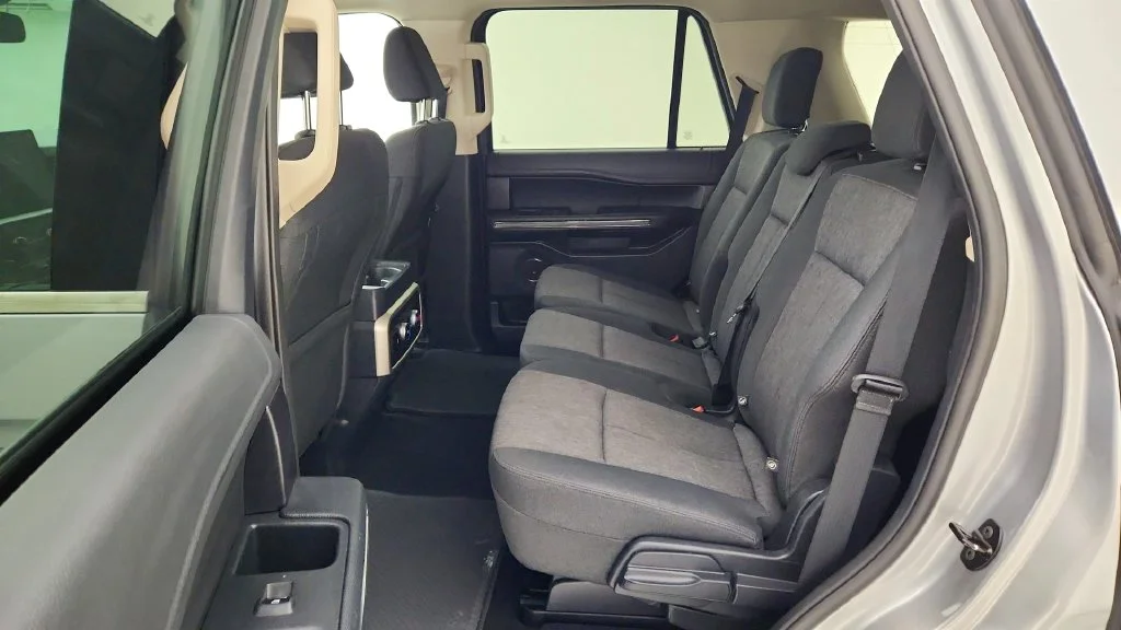 Used 2024 Gray Ford XLT image 19