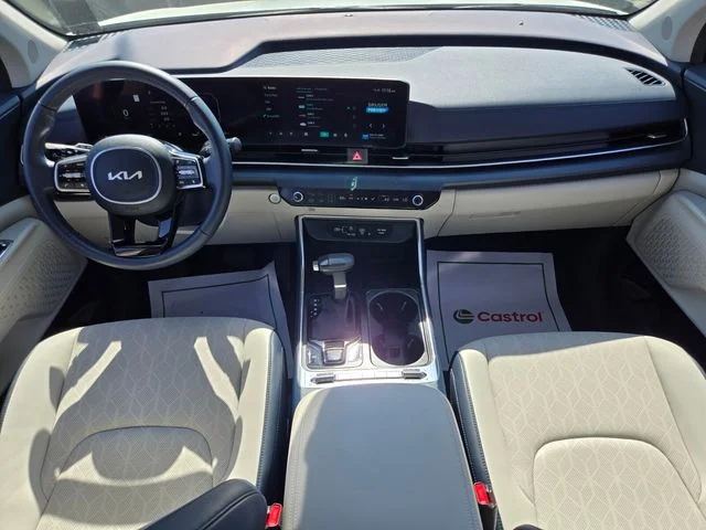 Used 2025 White Kia SX image 16