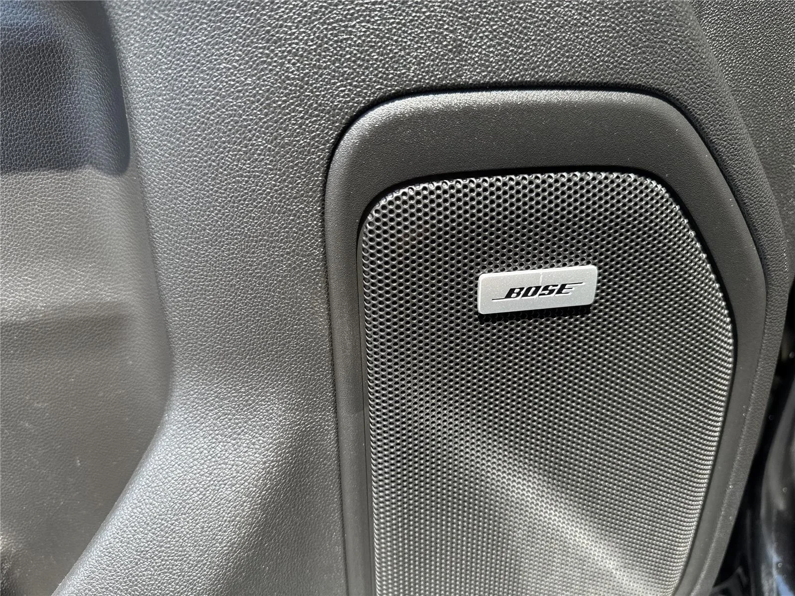 Used 2022 Black Chevrolet High Country image 20