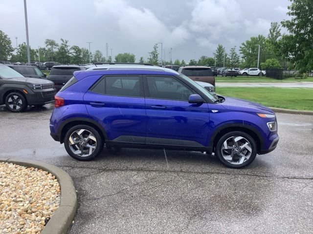 Certified Used 2025 Intense Blue Hyundai SEL image 7