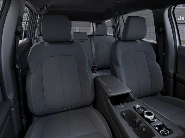 New 2026 Bright White Clear-Coat Exterior Paint Jeep Laredo image 17