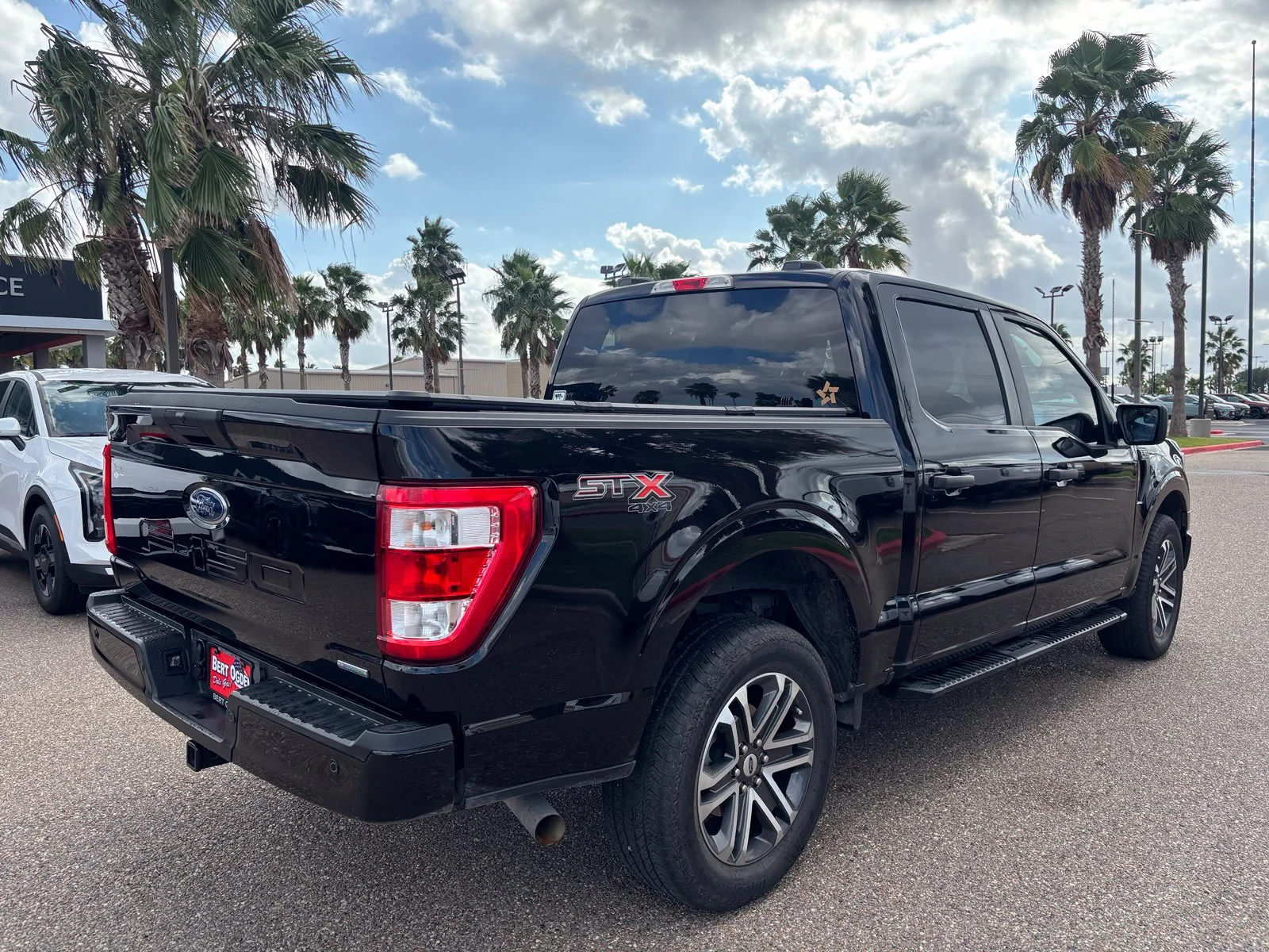 Used 2023 Black Ford XL image 6