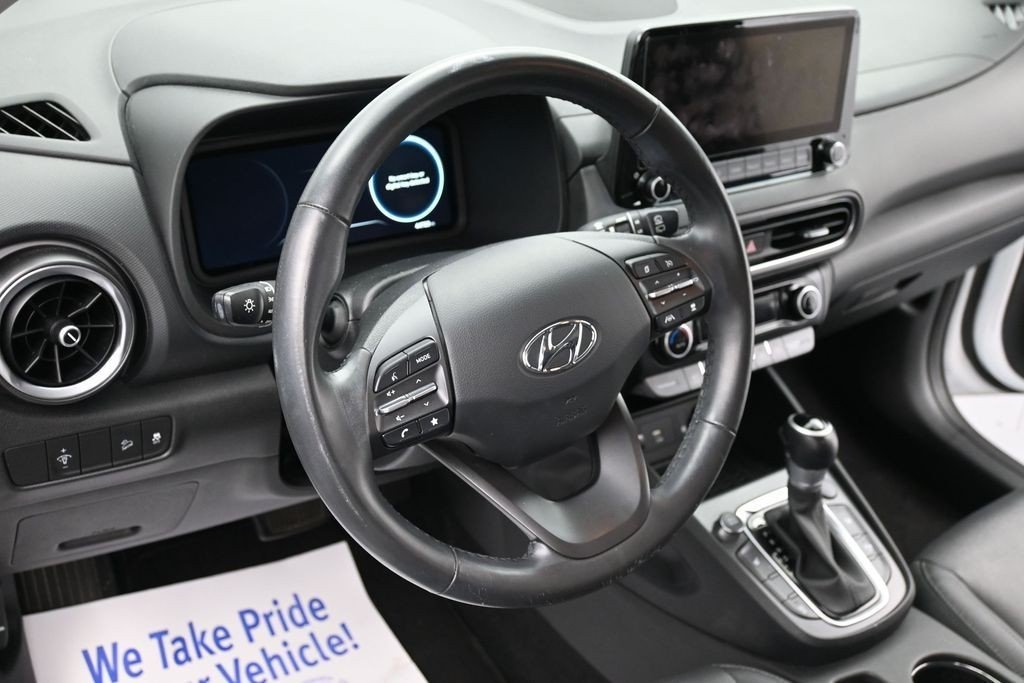Used 2022 Lunar Hyundai Limited DCT FWD image 15