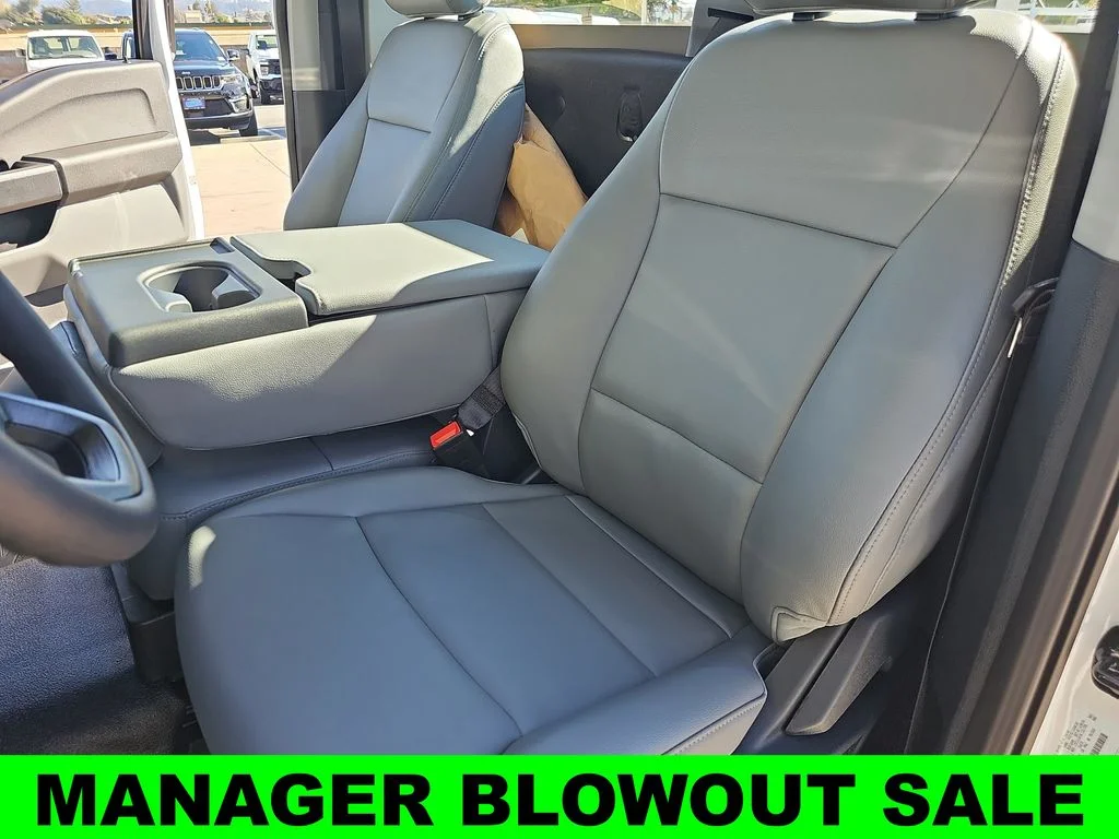 New 2026 Oxford White Ford F-350® XL image 14