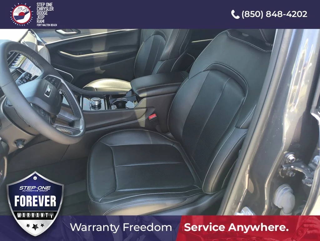 Certified Used 2023 Gray Jeep Limited image 11