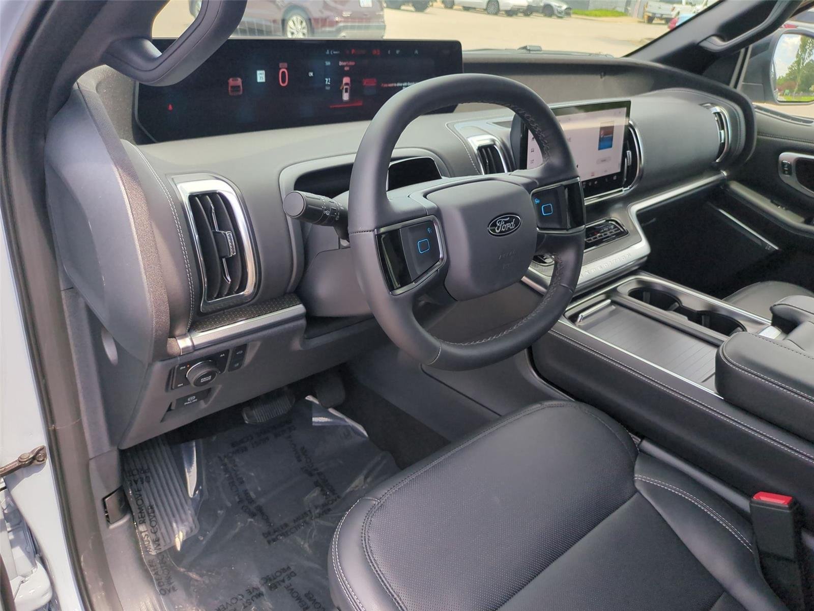 New 2026 Glacier Gray Metallic Tri-Coat Ford MAX Platinum® image 19
