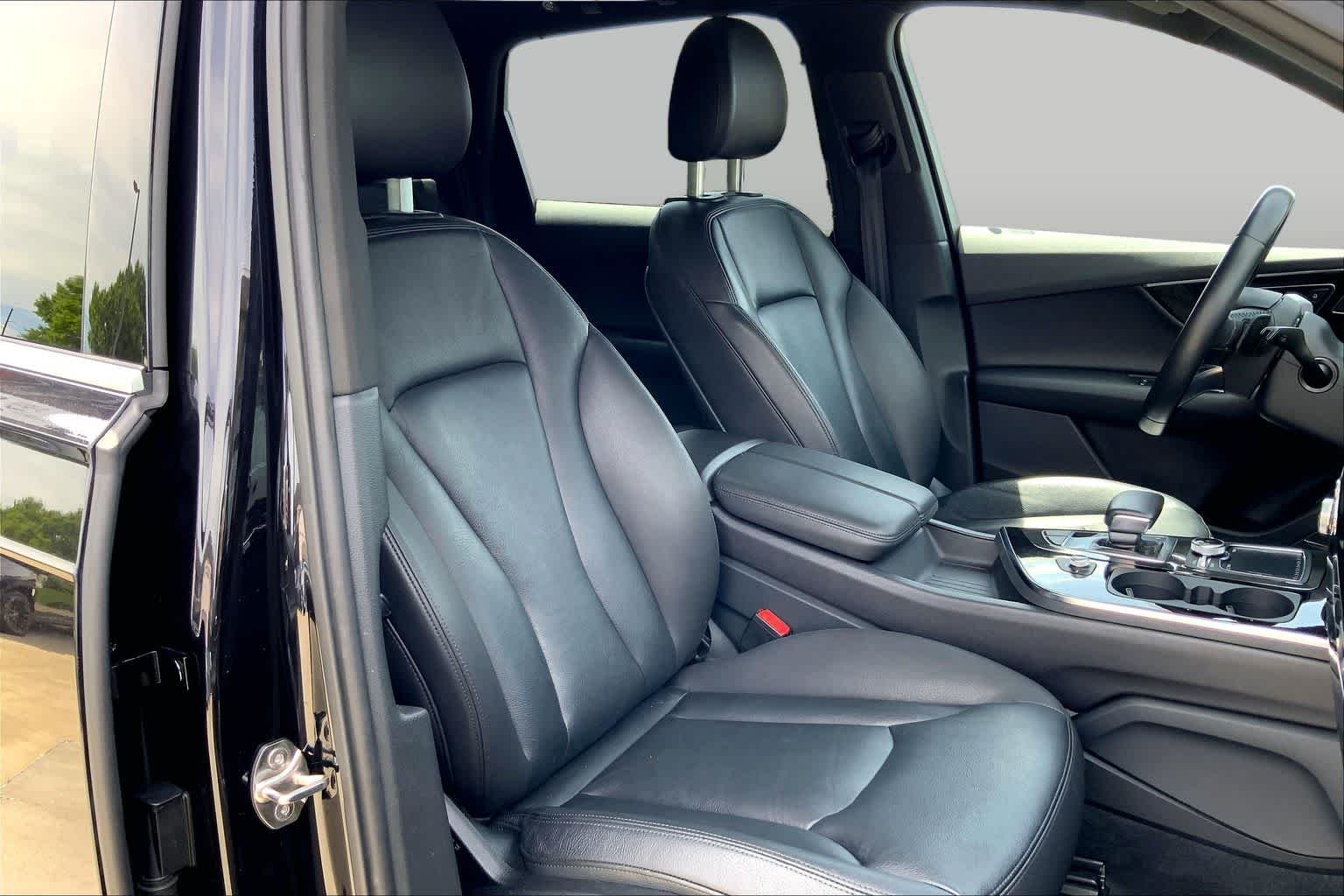 Used 2019 Orca Black Metallic Audi Premium Plus image 9