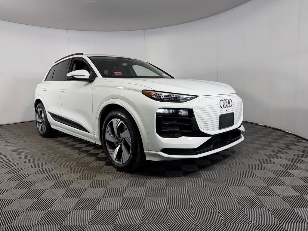 Used 2025 White Audi Prestige image 3