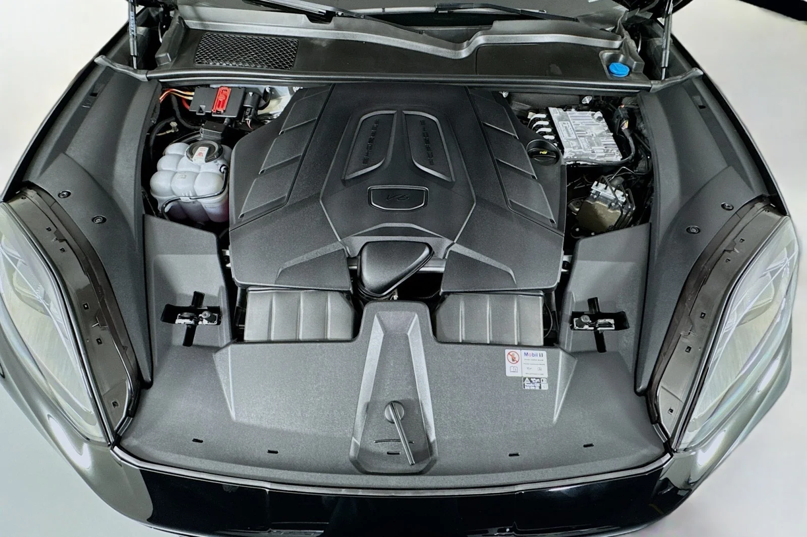 Used 2024 Black Porsche Coupe image 11