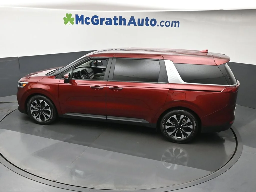 Used 2022 Red Kia EX image 26