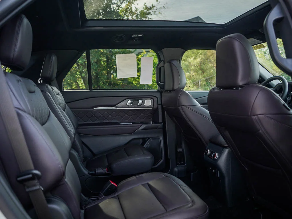 New 2026 Star White Metallic Tri-Coat Ford Platinum™ image 12