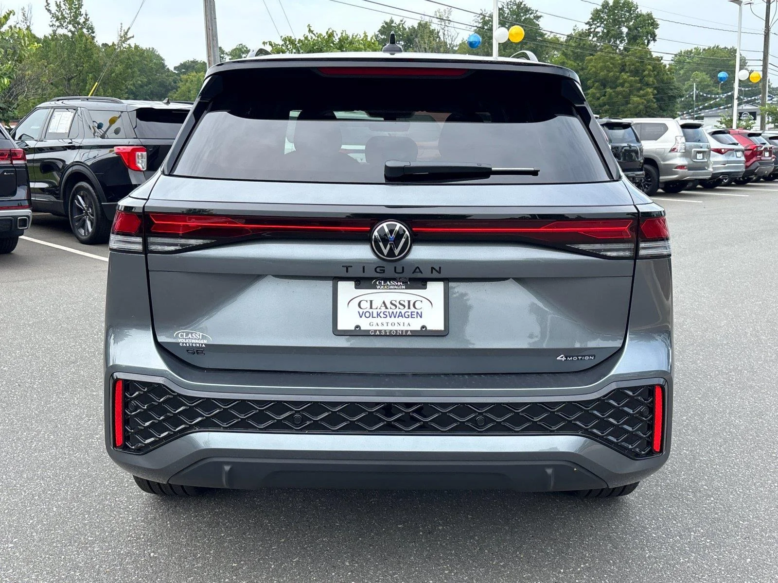 New 2026 Platinum Gray Metallic Volkswagen SE R-Line Black image 4