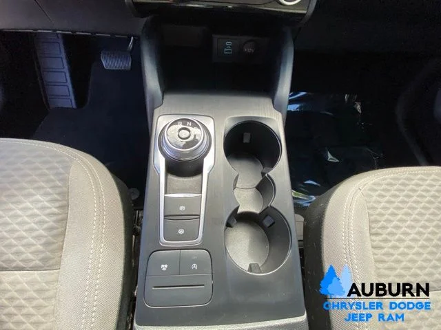 Used 2022 White Ford SE image 33