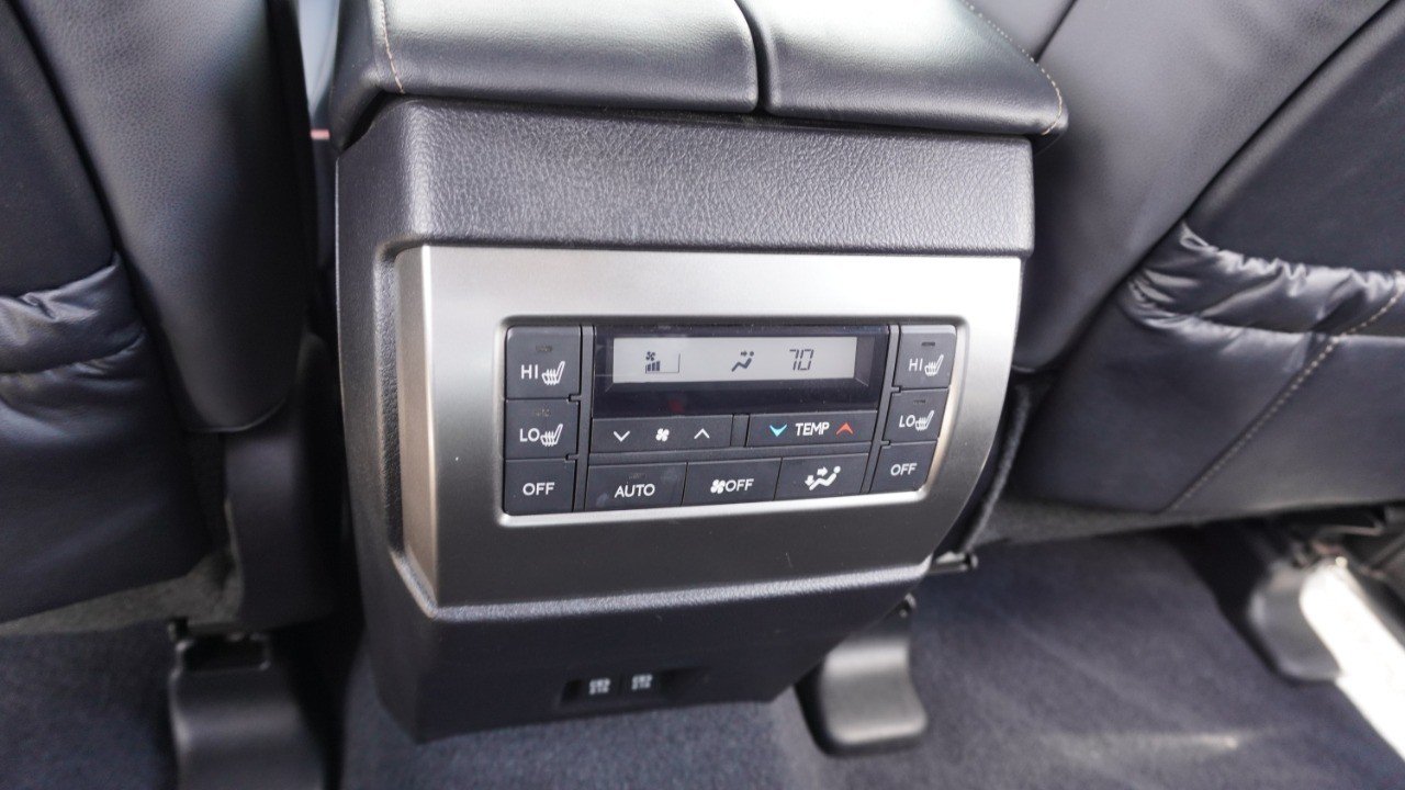 Certified Used 2023 Gray Lexus GX 460 Premium image 34