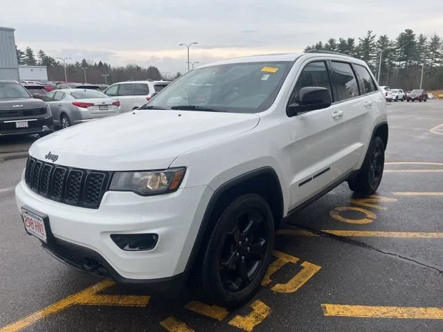 Certified Used 2020 Bright White Clearcoat Jeep Upland image 7