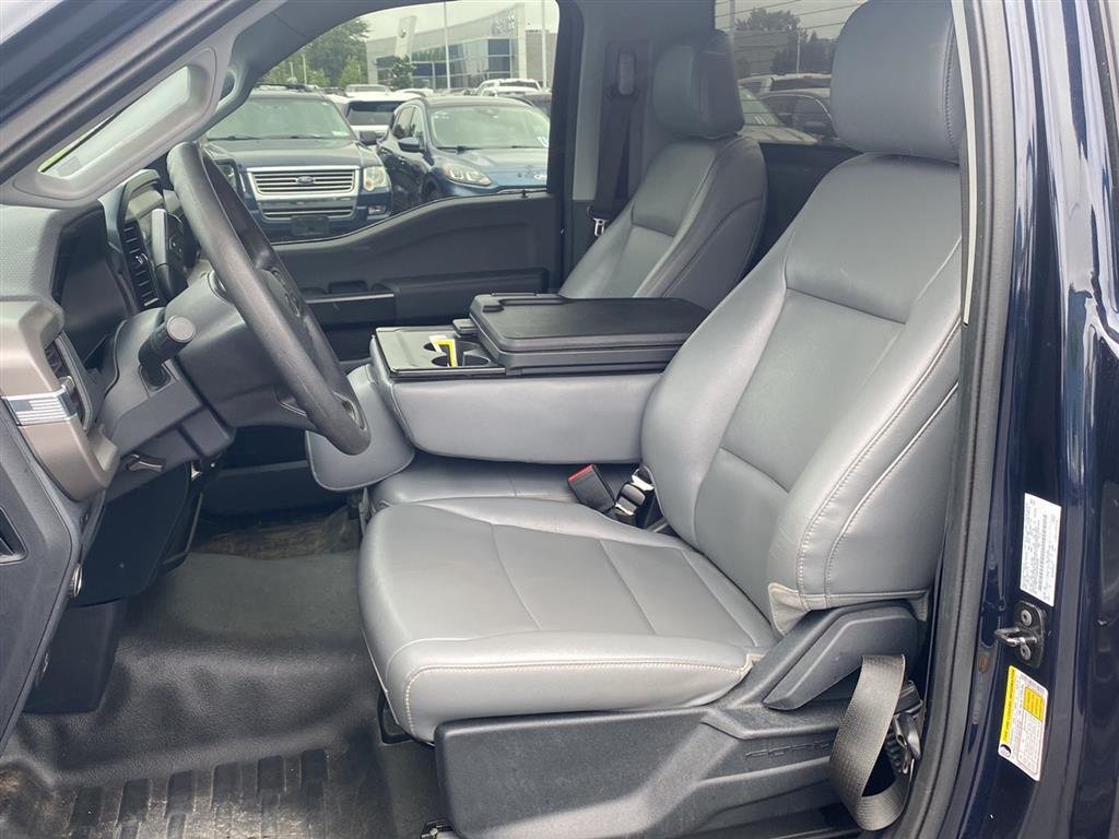 Used 2025 Antimatter Blue Ford XL image 2