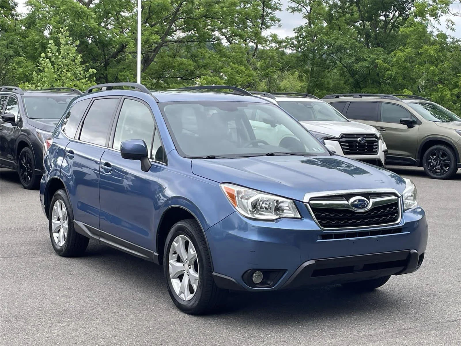 Used 2015 Quartz Blue Pearl Subaru 2.5i Limited image 7