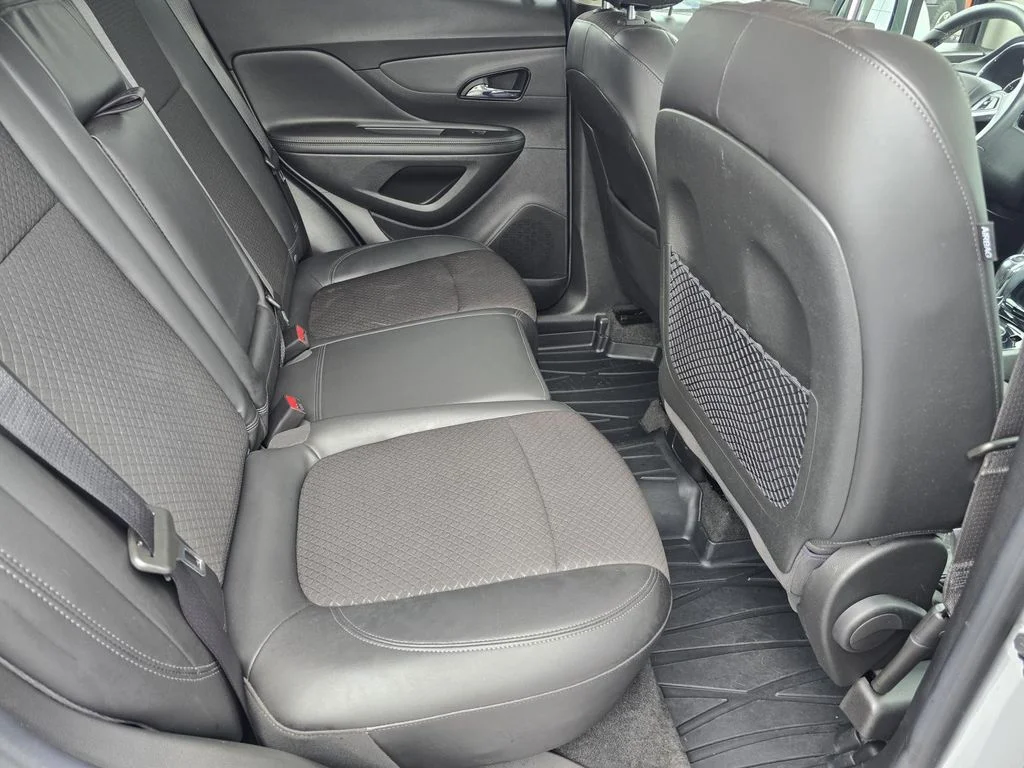 Certified Used 2020 Includes (MDP) Anthracite lower exterior accent color, Paint code W598F. Buick Preferred image 19