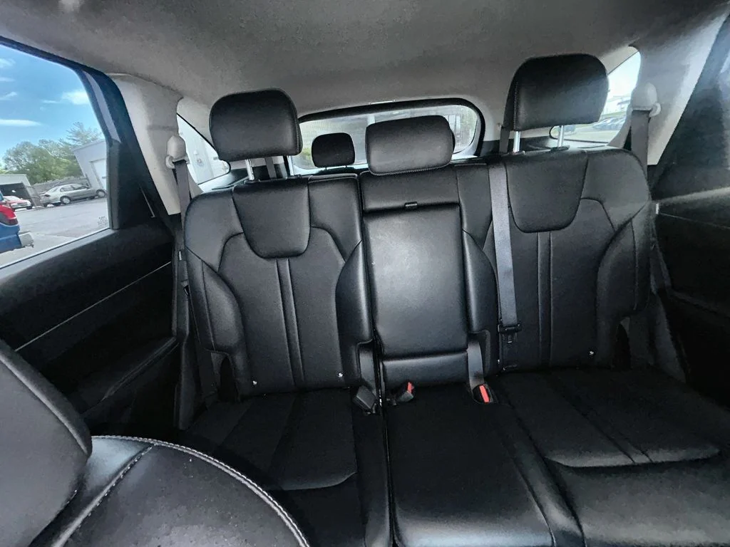 Used 2025 Gray Kia S image 30