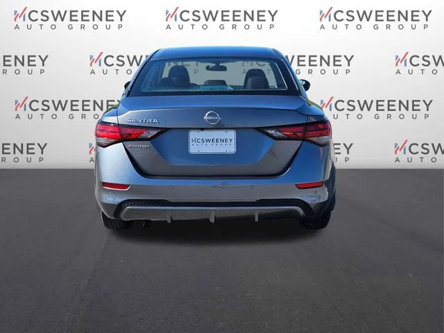Used 2025 Gray Nissan S image 4