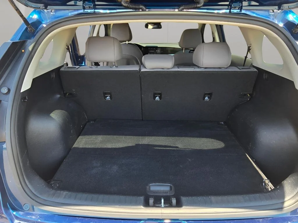 Used 2021 Deep Cerulean Kia LXS image 27