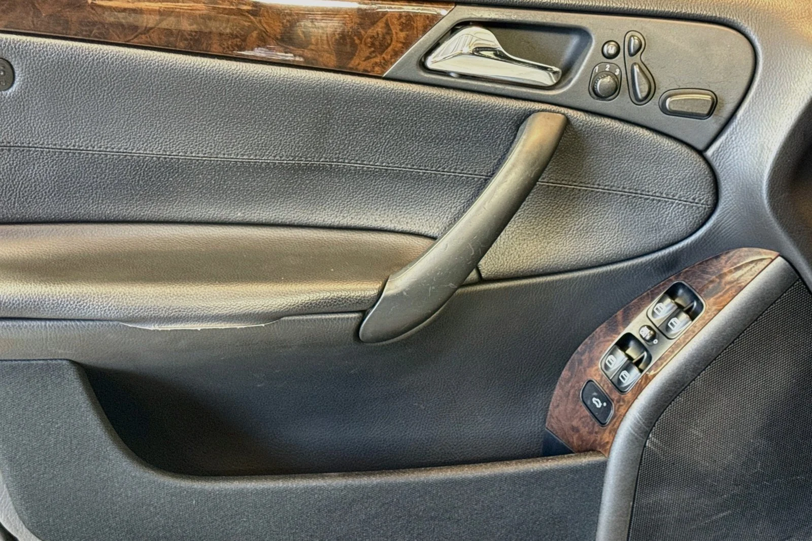 Used 2006 Black [Black] Mercedes-Benz Sport image 15