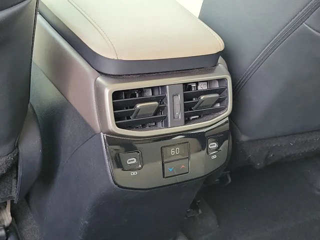 Used 2024 Silver Lexus 350 image 17