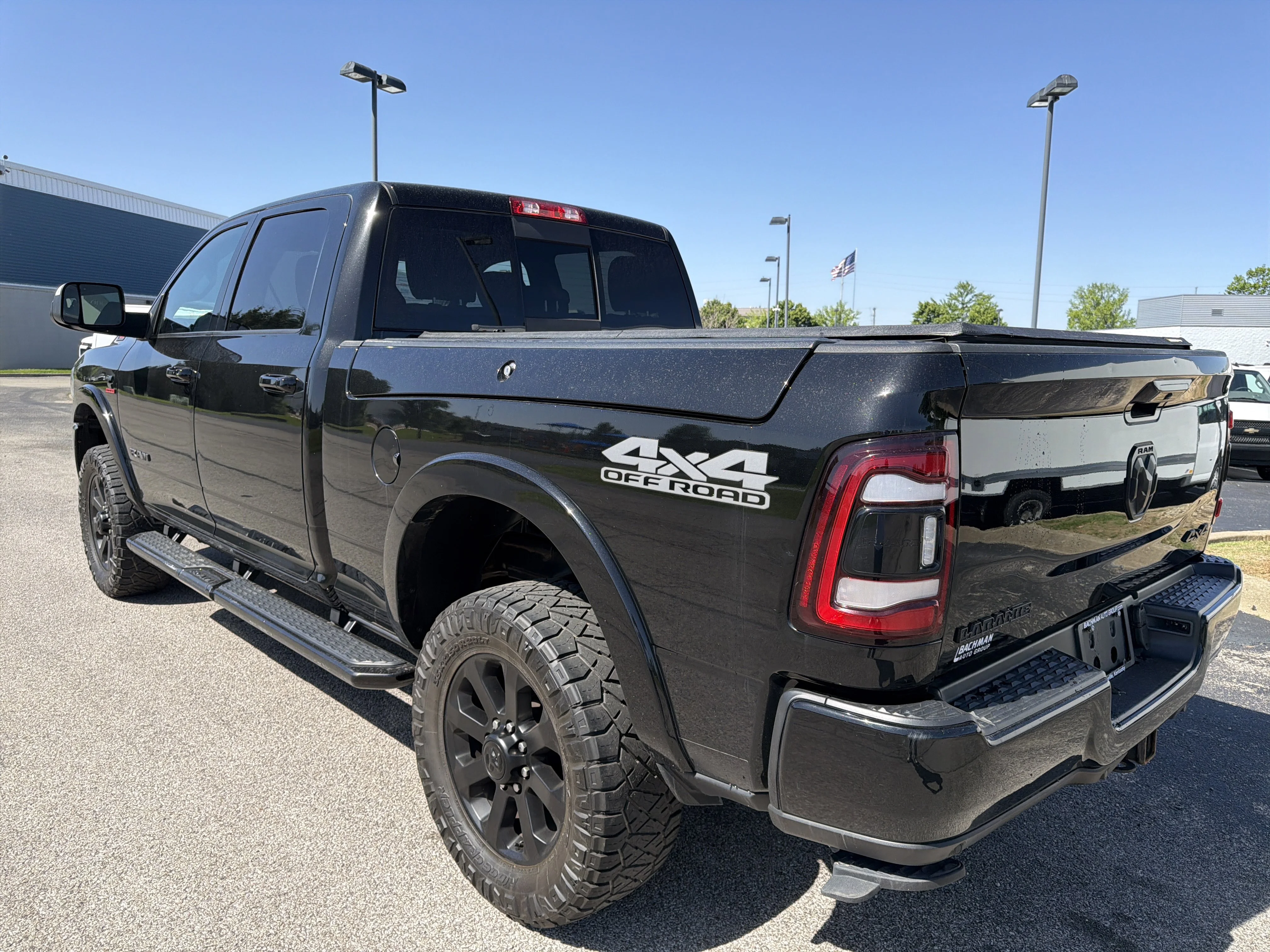 Used 2021 Diamond Black Crystal Pearlcoat Ram Laramie image 5
