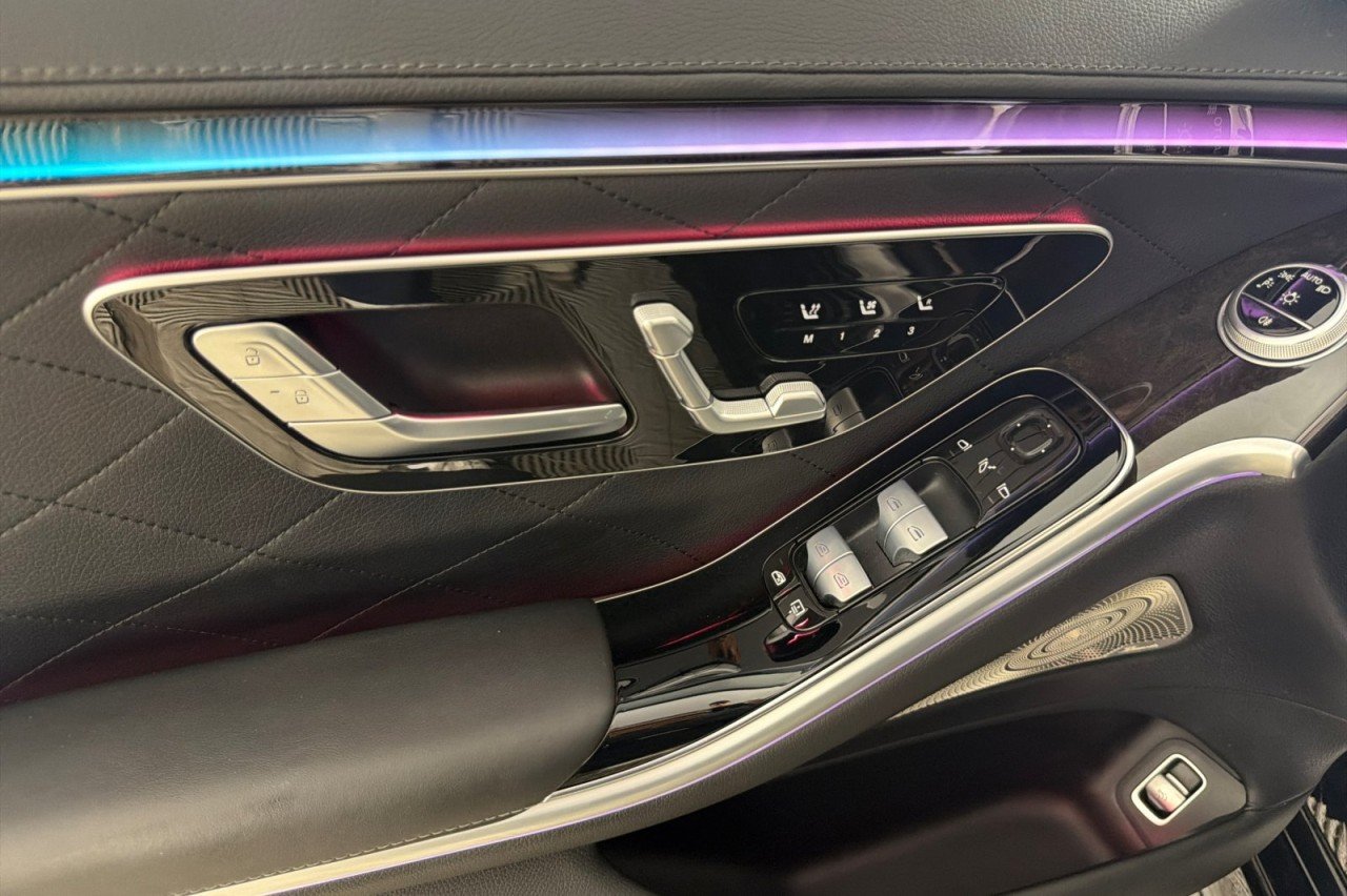 Certified Used 2022 Black Mercedes-Benz S 580 image 10