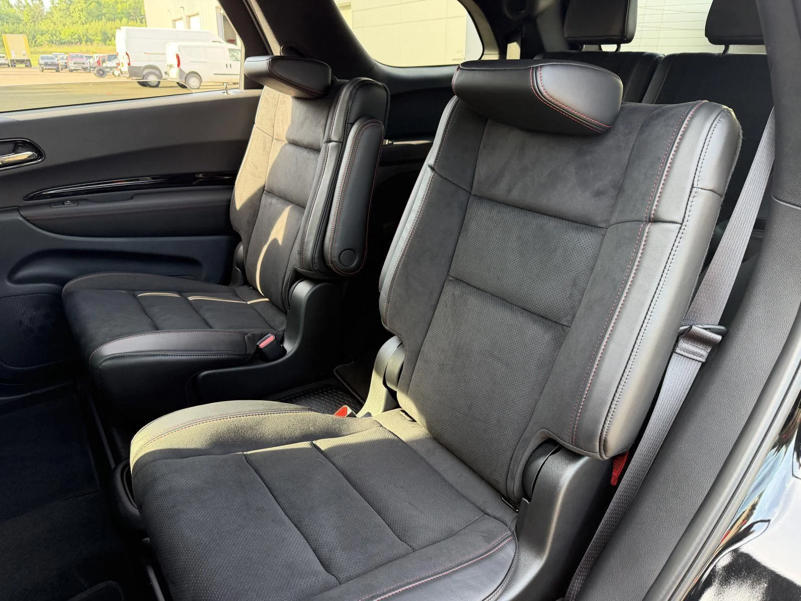 New 2026 Diamond Black Clear-Coat Exterior Paint Dodge GT Plus image 18