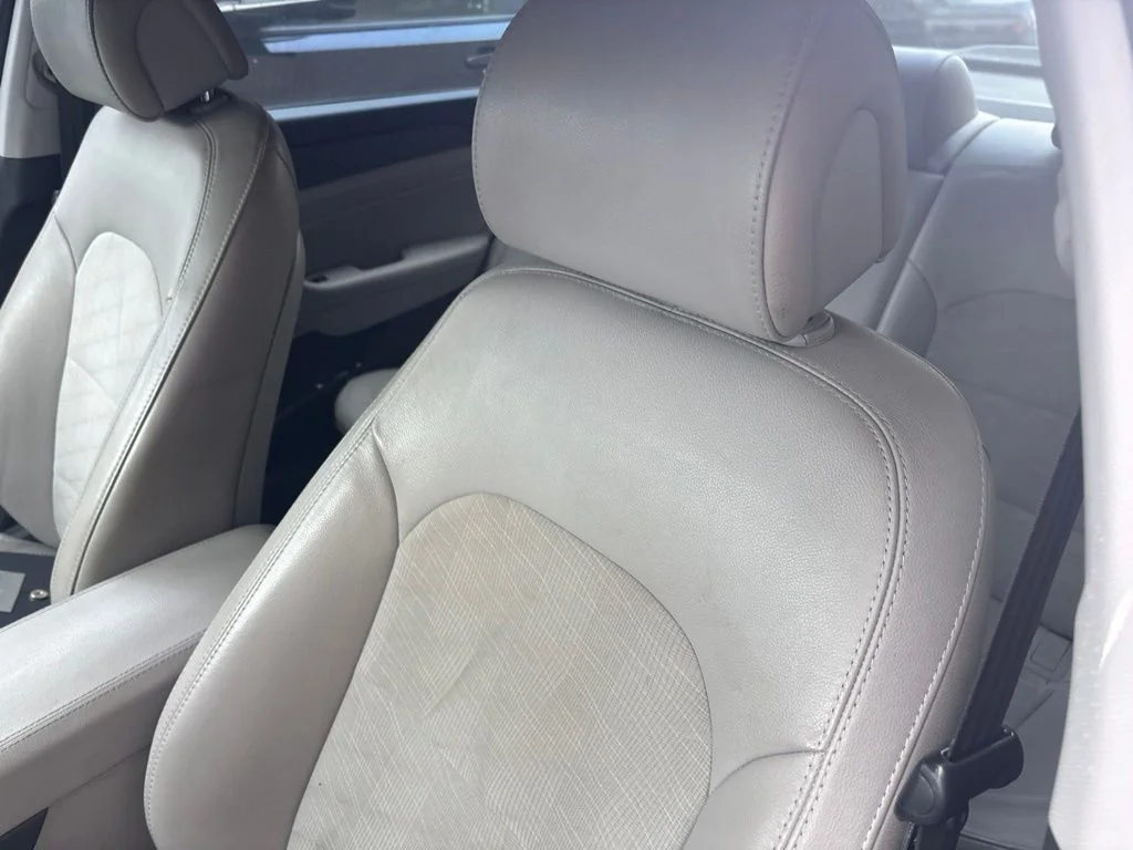 Used 2015 Blue Hyundai Sport image 11
