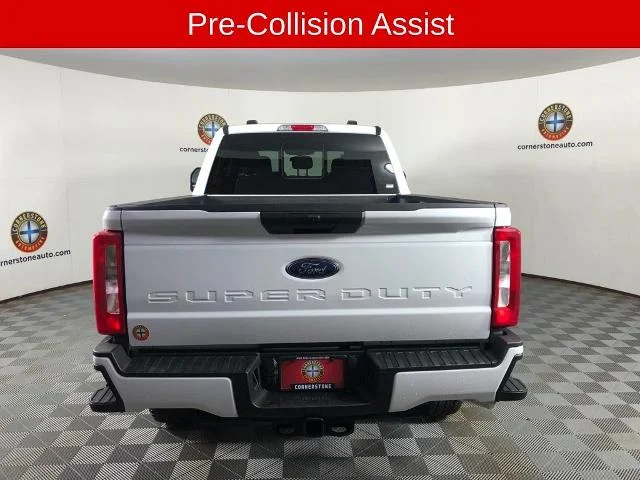 New 2026 Oxford White Ford F-350® XL image 17