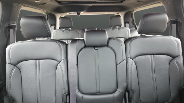 New 2026 Bright White Clear-Coat Exterior Paint Jeep Limited Reserve image 24