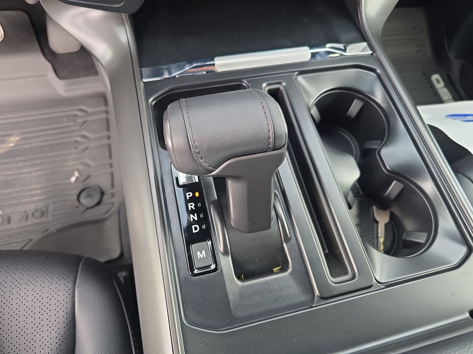 New 2025 Agate Black Metallic Ford Lariat image 19