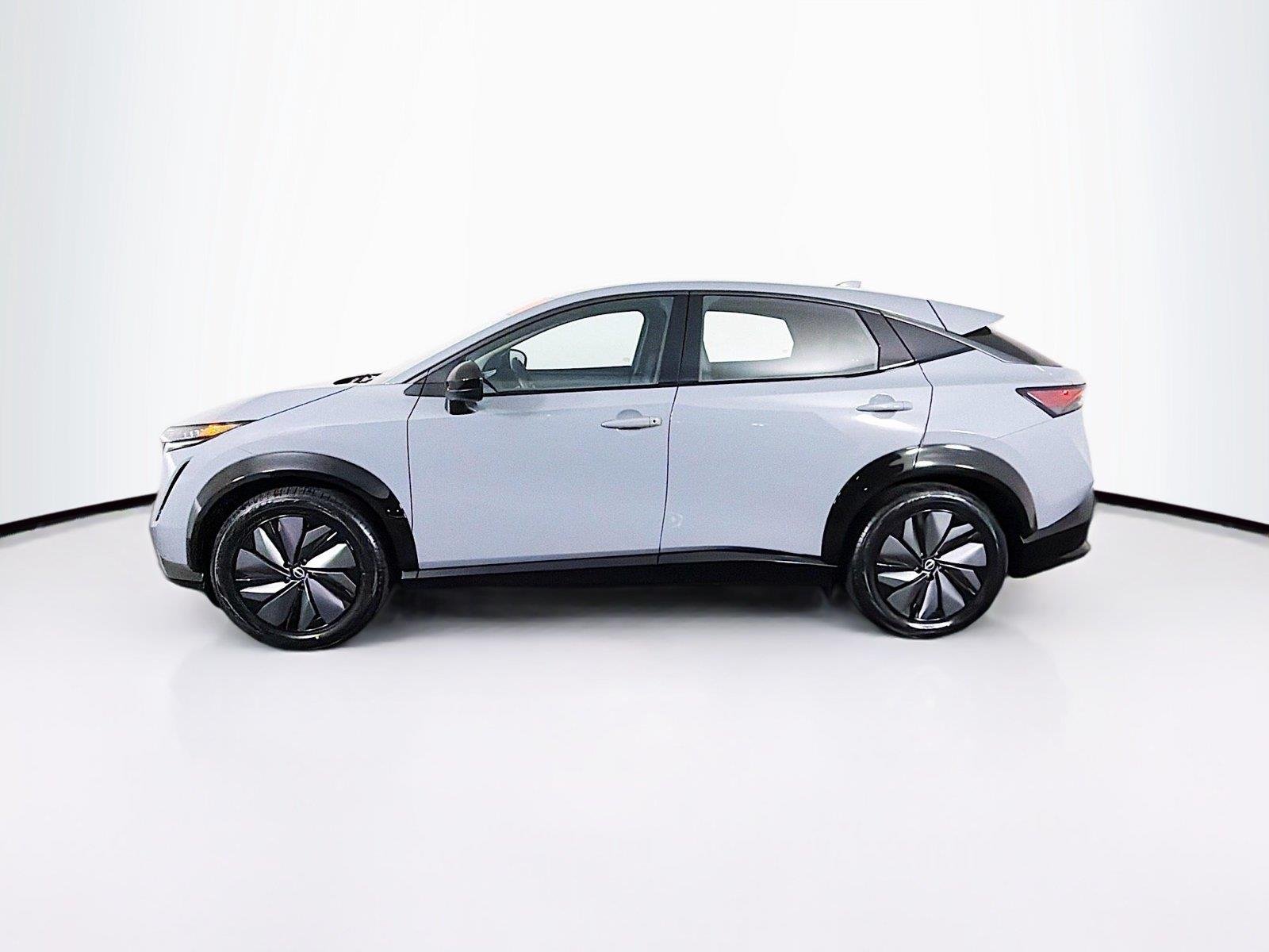 Used 2024 Boulder Gray Pearl Nissan ENGAGE+ image 8