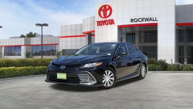 2023 Toyota Camry Hybrid LE