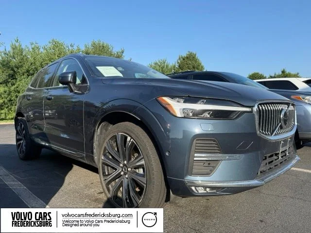 2023 Volvo XC60 B5 Ultimate Bright Theme AWD's photo