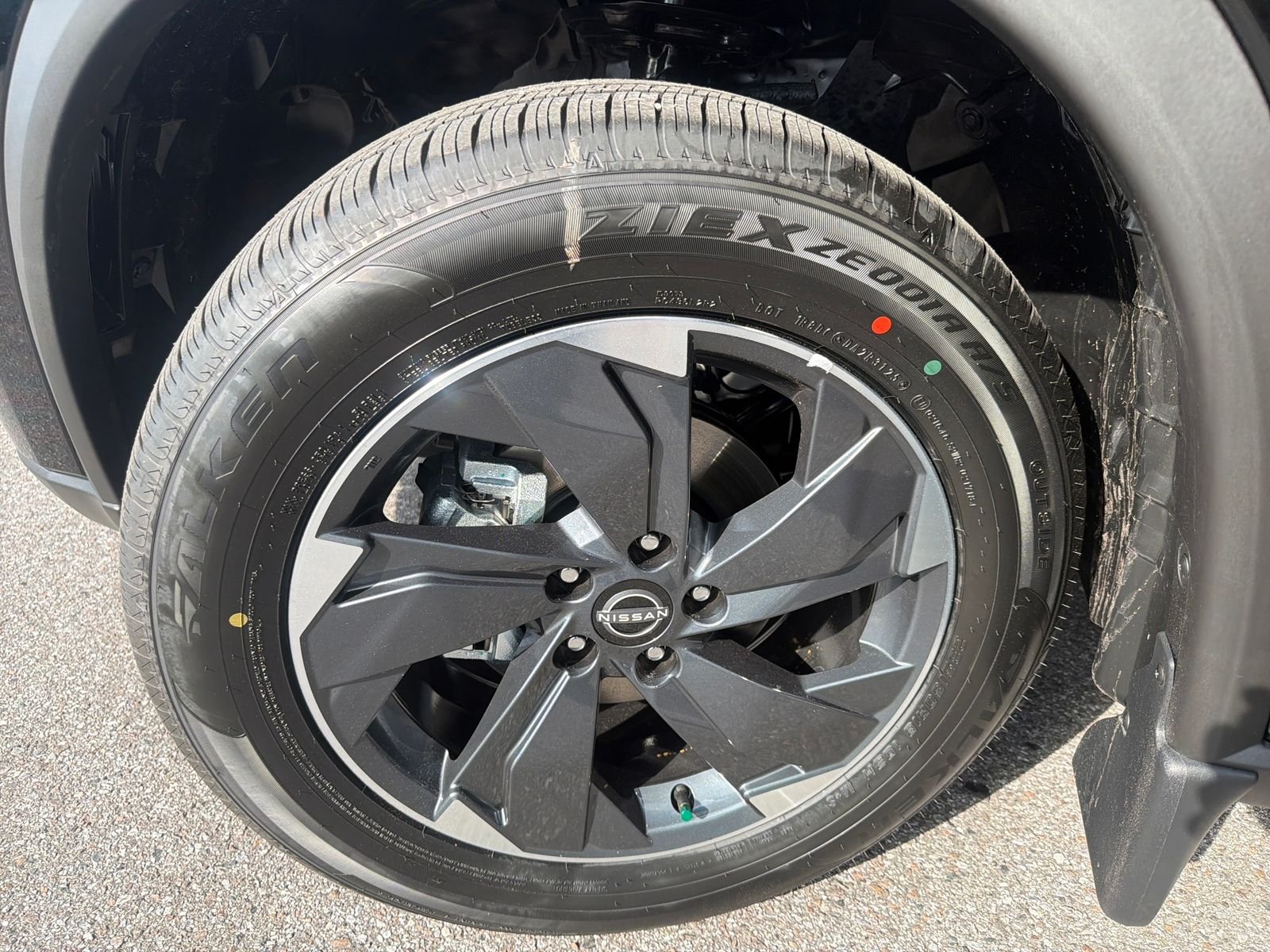 New 2026 Nissan Rogue SV 4D Sport Utility