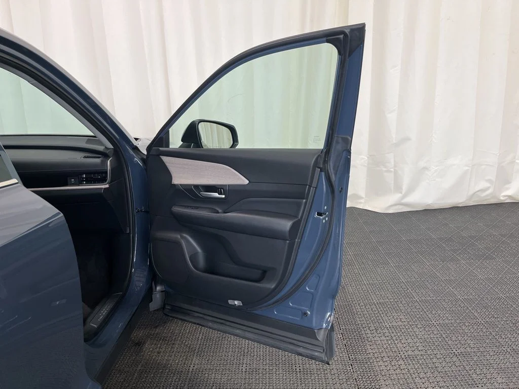 Used 2024 White Toyota Limited image 19
