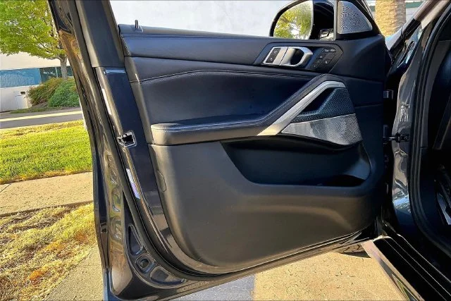Used 2020 Gray Metallic BMW M50i image 23